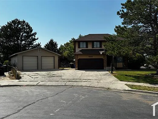 3858 S Sunnyvale Dr #B — Photo 1