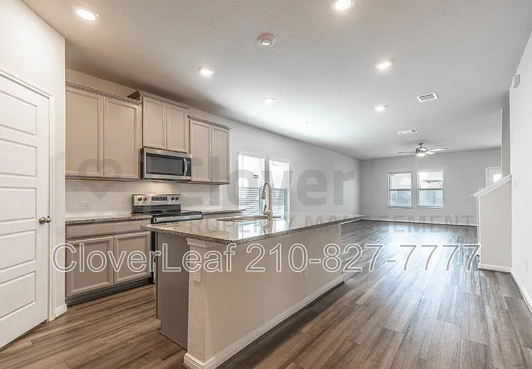9510 Falls Canyon Blvd — Photo 7