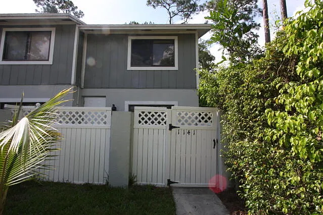 1141 Goldenrod Rd #1143 — Photo 2