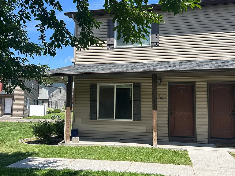 566 Sunflower Rd — Photo 1
