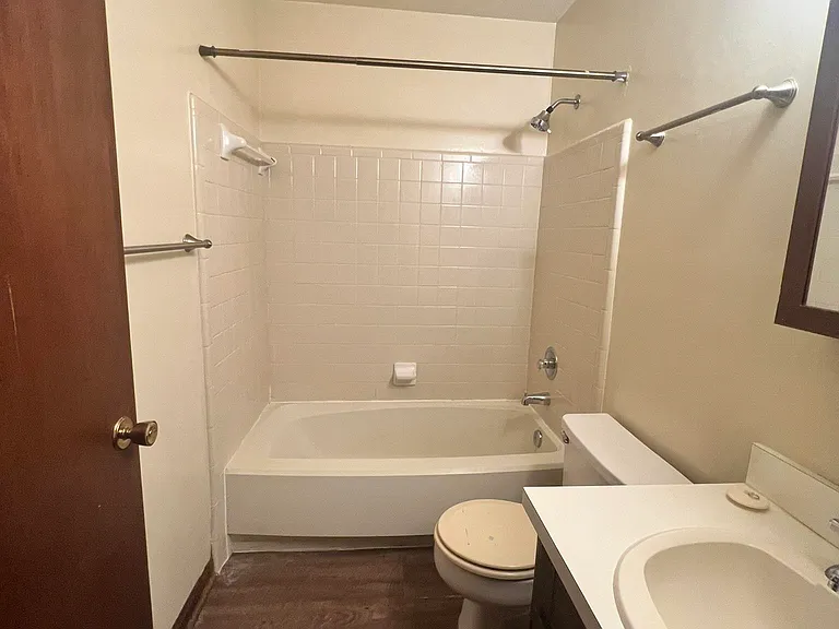 1598 Kay Ave #B — Photo 9