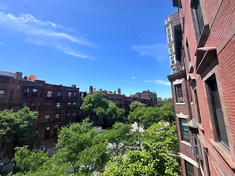 504 Beacon St #31U — Photo 12