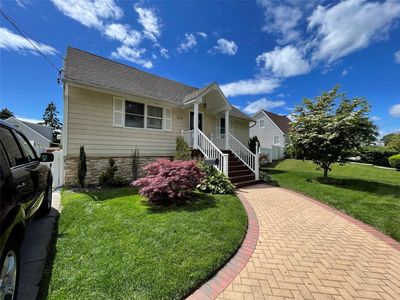 3168 Yost Boulevard, Oceanside, NY, 11572