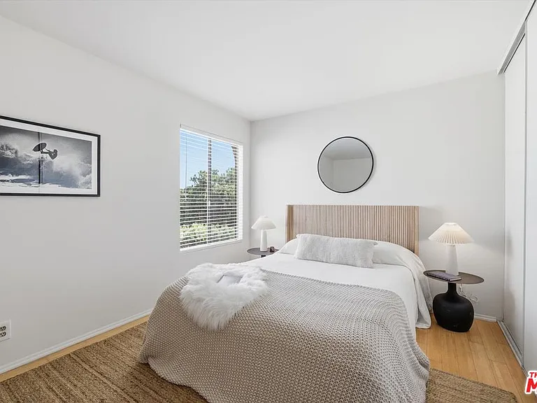 12321 Ocean Park Blvd #18 — Photo 18