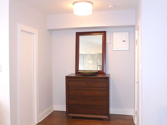 4th image of 780 Greenwich St APT 5C