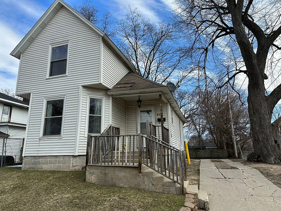 910 Union Ave SE
