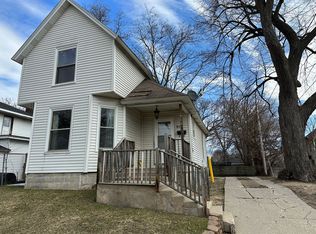 910 Union Ave SE, Grand Rapids, MI 49507