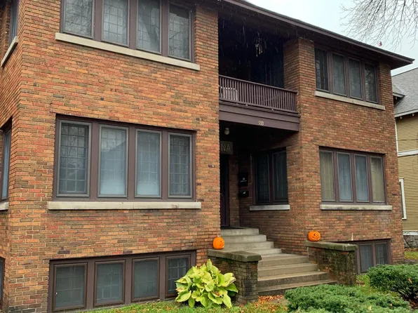 933 Wealthy St SE #1, Grand Rapids, MI 49506