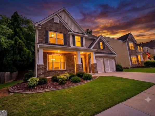 6799 Island Pointe Dr, Buford, GA 30518