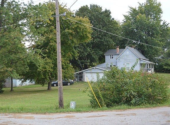 3rd image of 15942 S 51st Pl