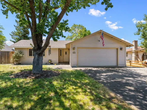 2501 Fontaine Cir, Medford, OR 97504