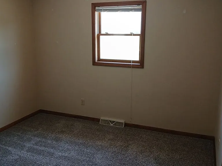 5018 Charm Ridge Dr — Photo 10