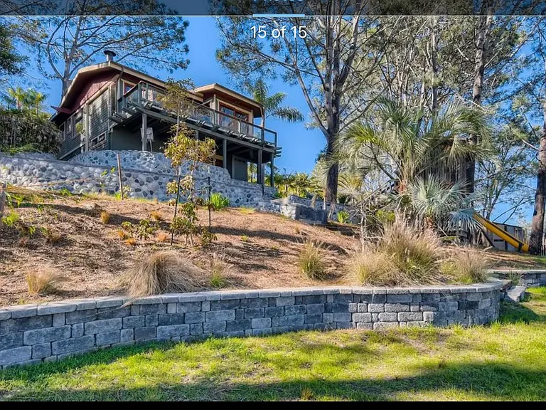 Crest Rd — Photo 10