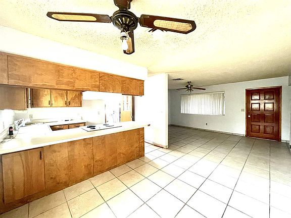 5th image of 204 W Joshua St
