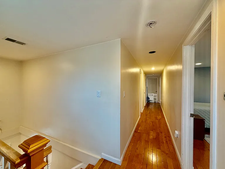 307 Washington St #1 — Photo 29