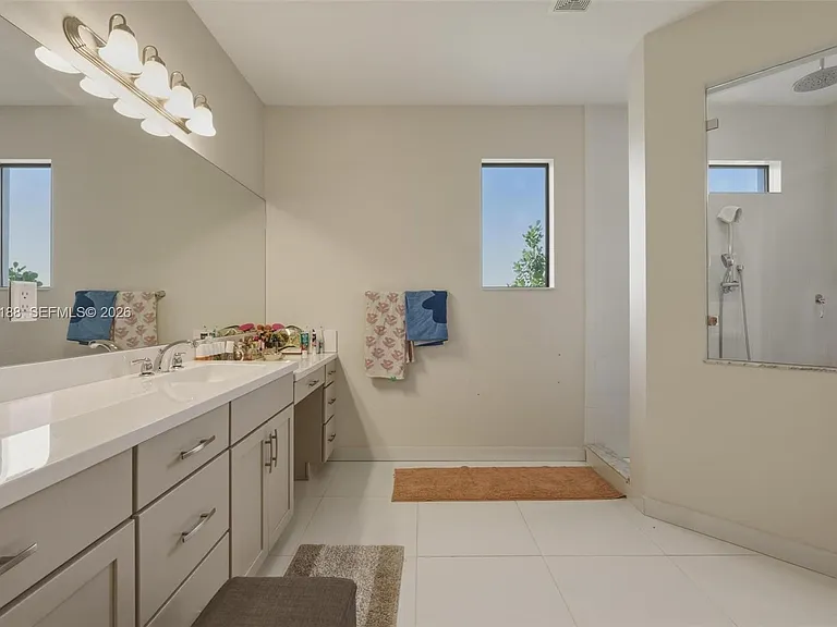 8815 NW 37th Dr — Photo 17