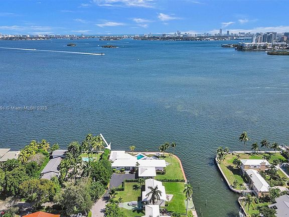 4th image of 9101 N Bayshore Dr