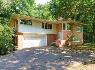 6910 N Sprinkle Rd, Kalamazoo, MI 49004