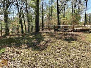 5650 Knotty Ridge Dr, Douglasville, GA 30135