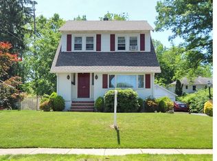 117 Lincoln Blvd, Emerson, NJ 07630