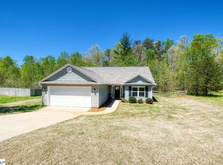 207 Crown Ct, Travelers Rest, SC 29690