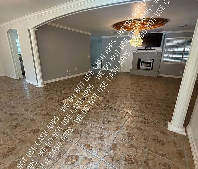 1312 Brookwood Pl — Photo 2