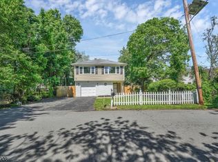 5 Davis Ave, Franklin Twp., NJ 08873