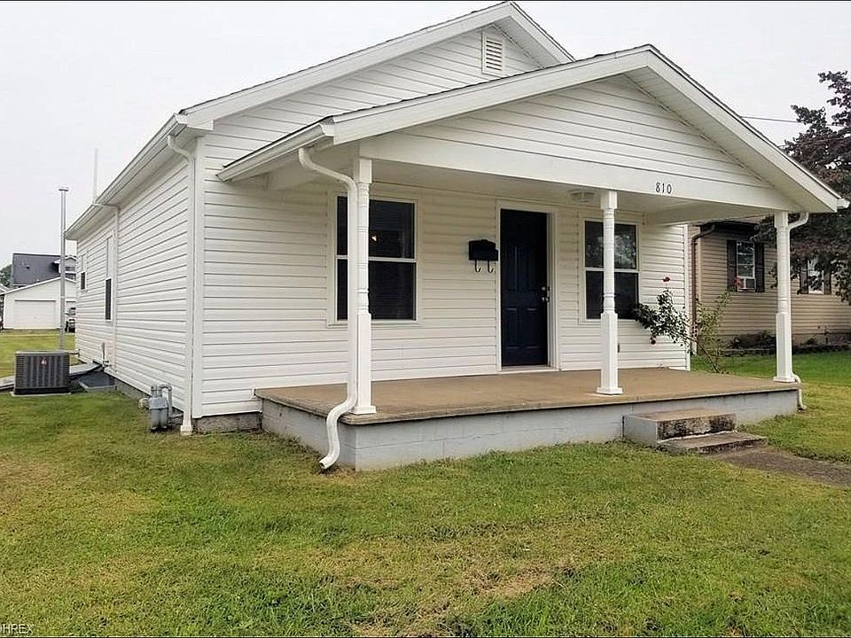 1st image of 810 Lee St