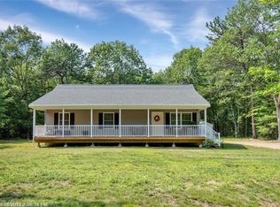 16 Oakwood Dr, Hollis Center, ME 04042