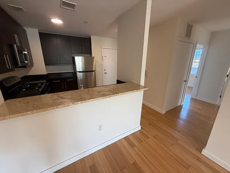 197 Academy St #403 — Photo 1
