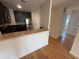 197 Academy St APT 303, Jersey City, NJ 07306