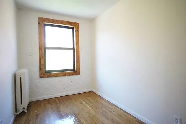 Rented by Crosstown Apartments NYC | media 26