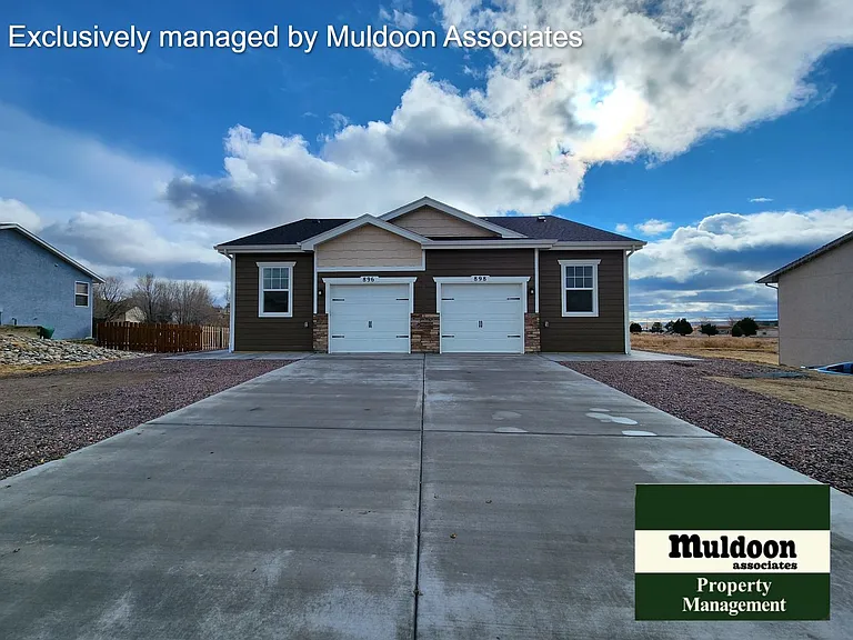 896 S Harmony Dr — Photo 13