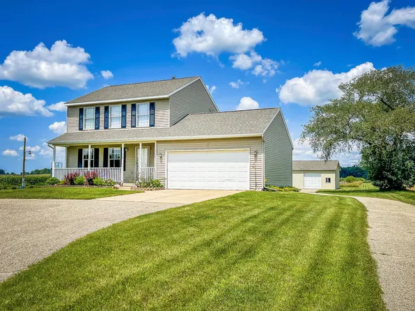 2751 144th Ave, Dorr, MI 49323