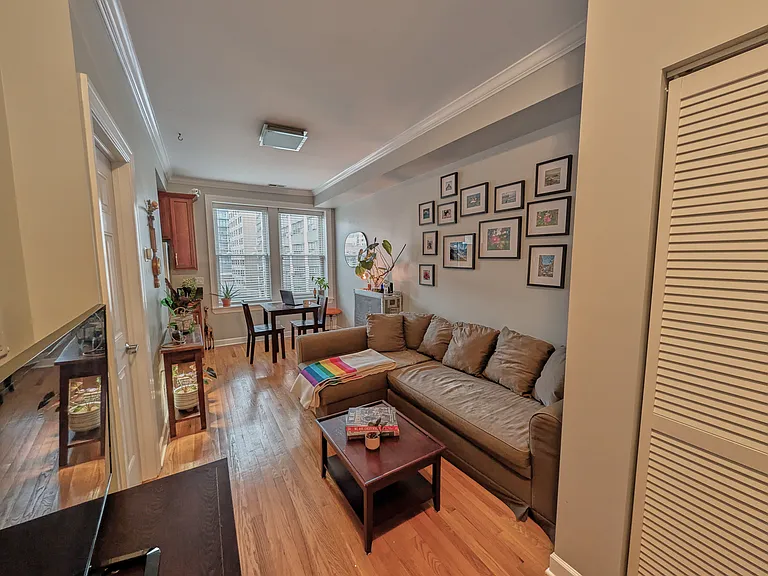 534 1/2 W Belmont Ave #3 — Photo 7