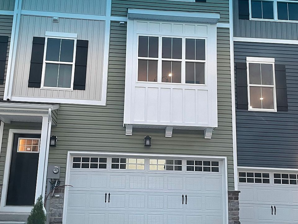 1st image of 2773 Town View Cir