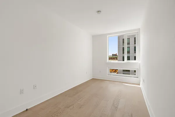 Rented by Compass | media 13