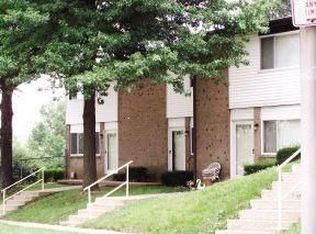 1205 Centre Pkwy APT 12, Lexington, KY 40517