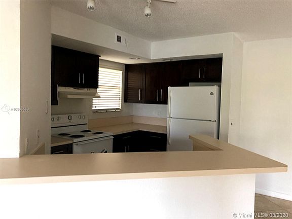 2nd image of 12950 Vista Isles Dr APT 417