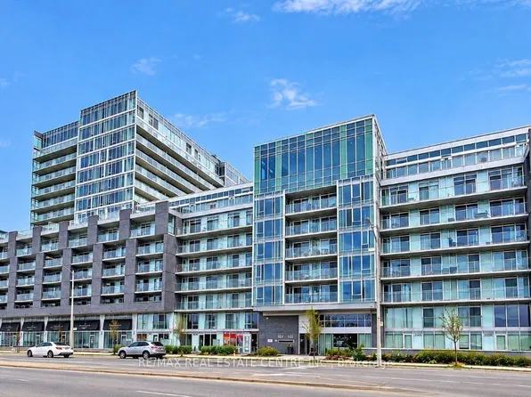 555 Wilson Ave #E111, Toronto, ON M3H 0C5