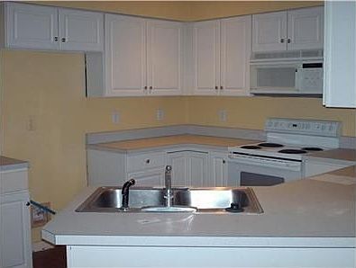 5th image of 8216 Nekton Ln