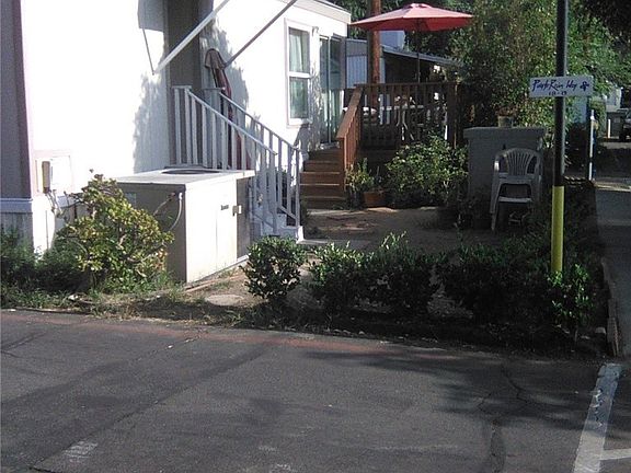 3rd image of 10799 Sherman Grove Ave Spc 18