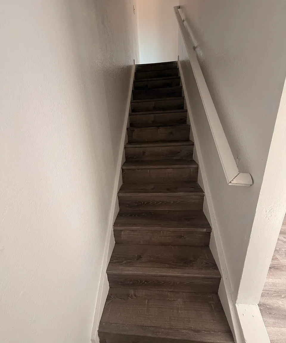 2 bed, 1.5 bath, 1250 sqft, $2,000 — Photo 2