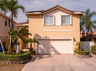 Spanish Lakes, Hialeah, FL 33015