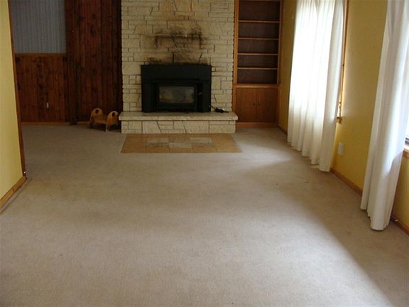 2nd image of 5311 W Hoffman Pl