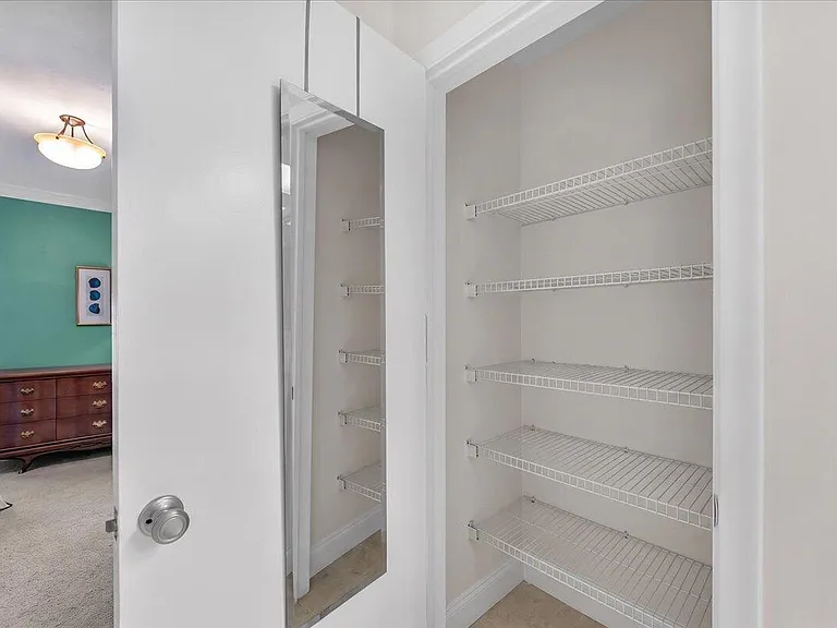 2908 Banyan Boulevard Cir NW — Photo 18