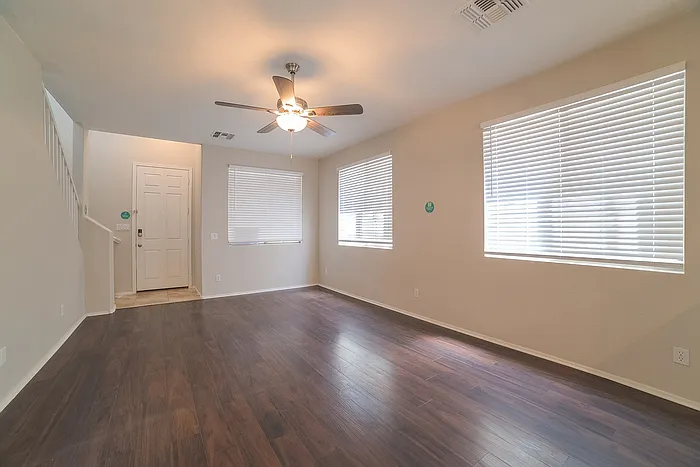 4210 S Mariposa Dr — Photo 4