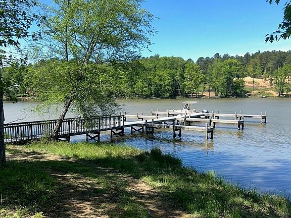 4th image of 143 Terrapin Pointe Rd