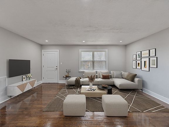 4th image of 159 Fort Lee Rd #371B