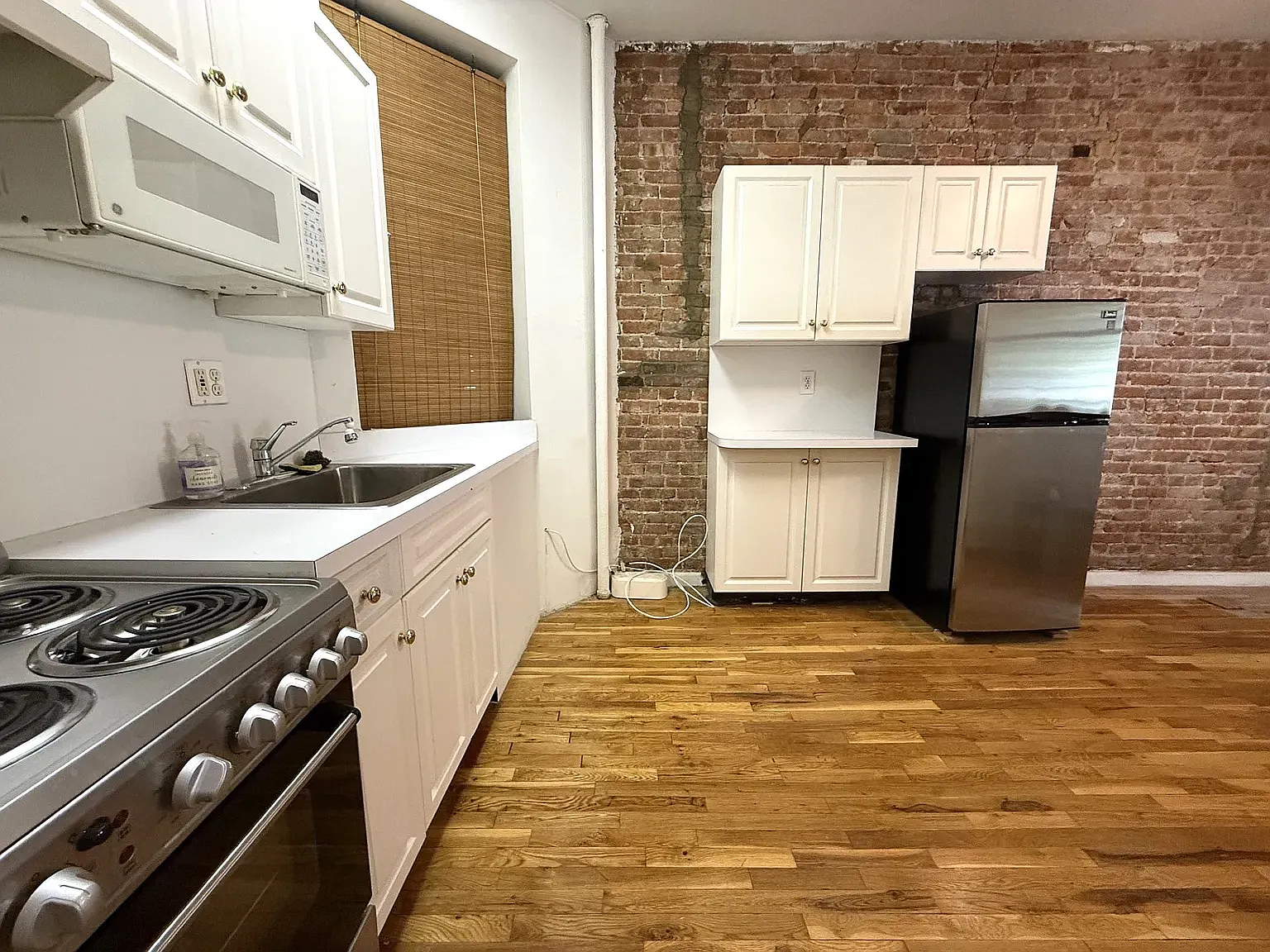 244 East 77th Street — Photo 3